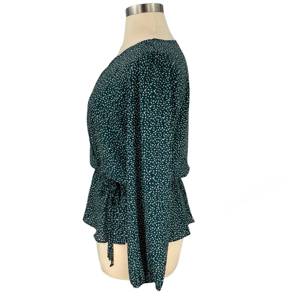 Nine Britton Cavanna Teal Green Faux Wrap Animal Print Dressy Peplum Blouse - Picture 13 of 16